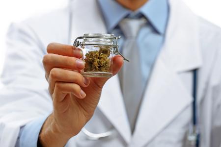 Cannabis Tissue Culture With Ross Clapper Thumbnail